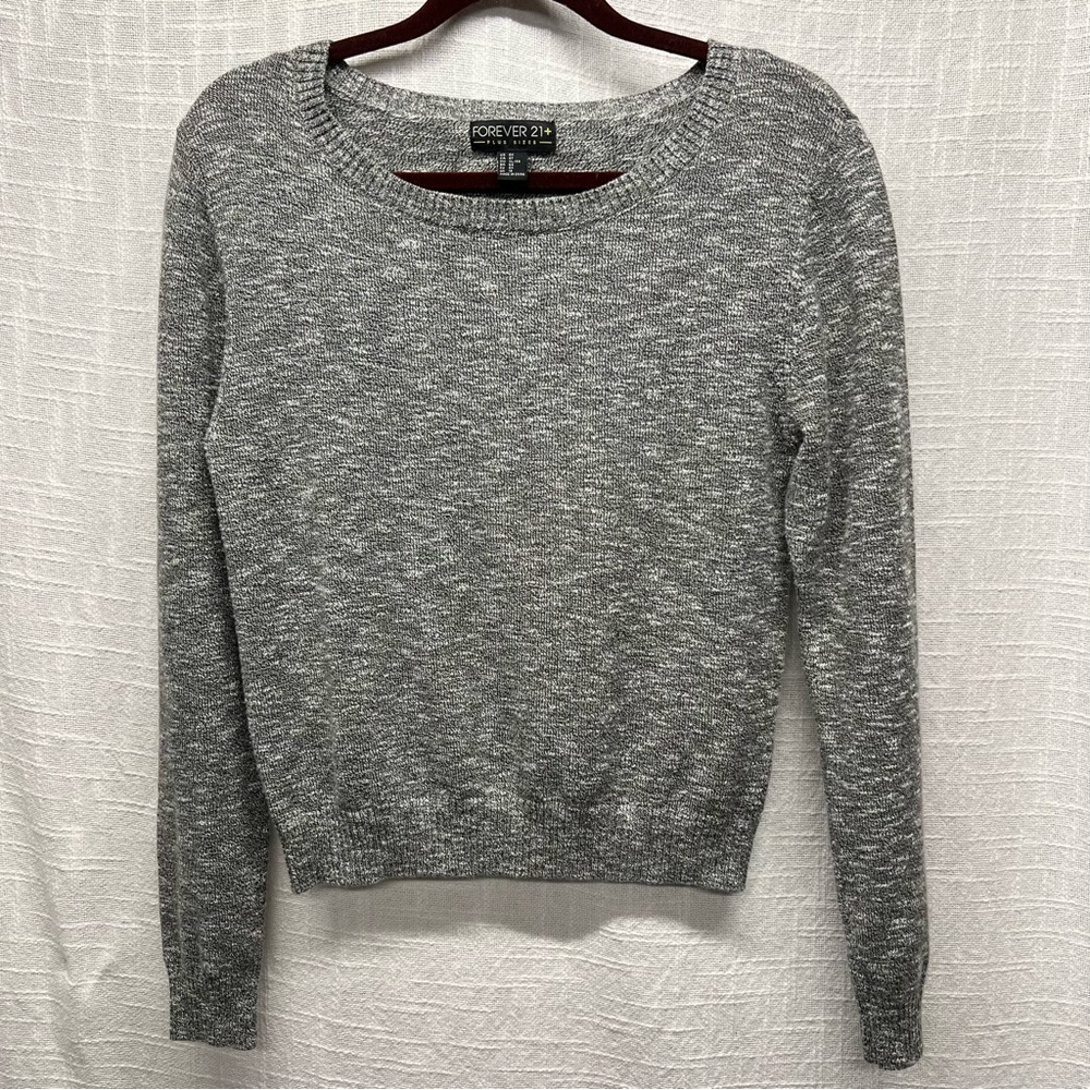Forever 21 Gray Cropped Sweater - Plus Size 0x